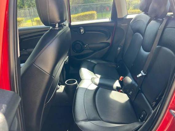 MINI HARDTOP 2016 WMWXU1C53G2D09783 image