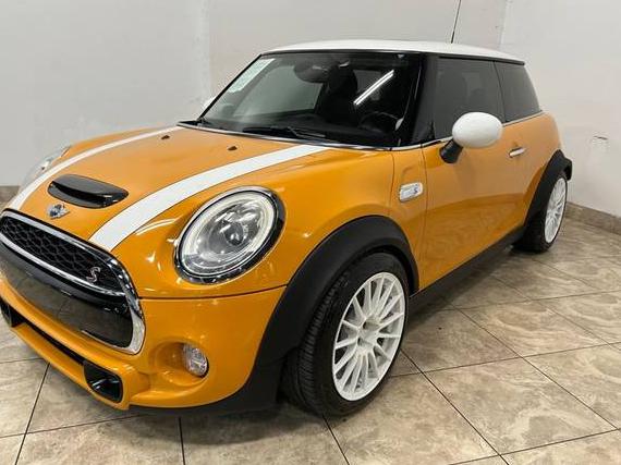 MINI HARDTOP 2016 WMWXP7C57G3B33194 image