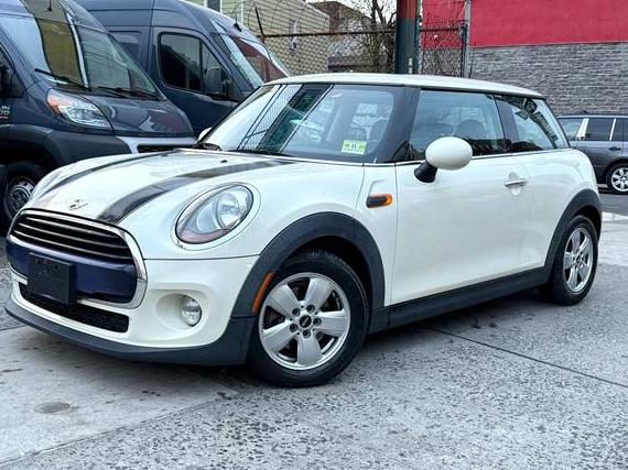 MINI HARDTOP 2016 WMWXP5C55G3B14972 image