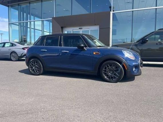 MINI HARDTOP 2016 WMWXU1C57G2D12346 image