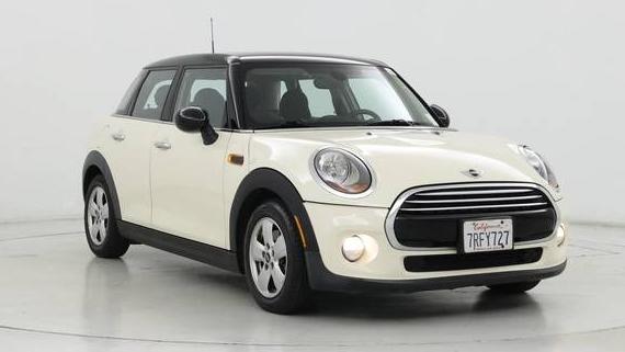 MINI HARDTOP 2016 WMWXU1C56G2D11804 image
