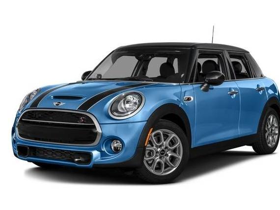 MINI HARDTOP 2016 WMWXU3C5XG2D29086 image