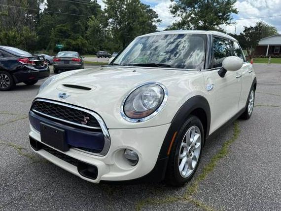 MINI HARDTOP 2016 WMWXU3C5XG2B67539 image