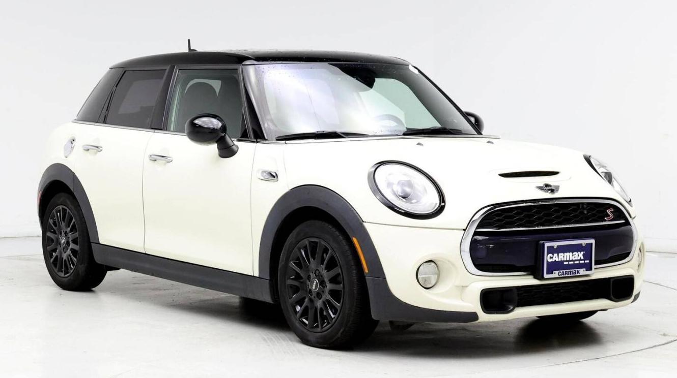 MINI HARDTOP 2016 WMWXU3C5XG2D31033 image