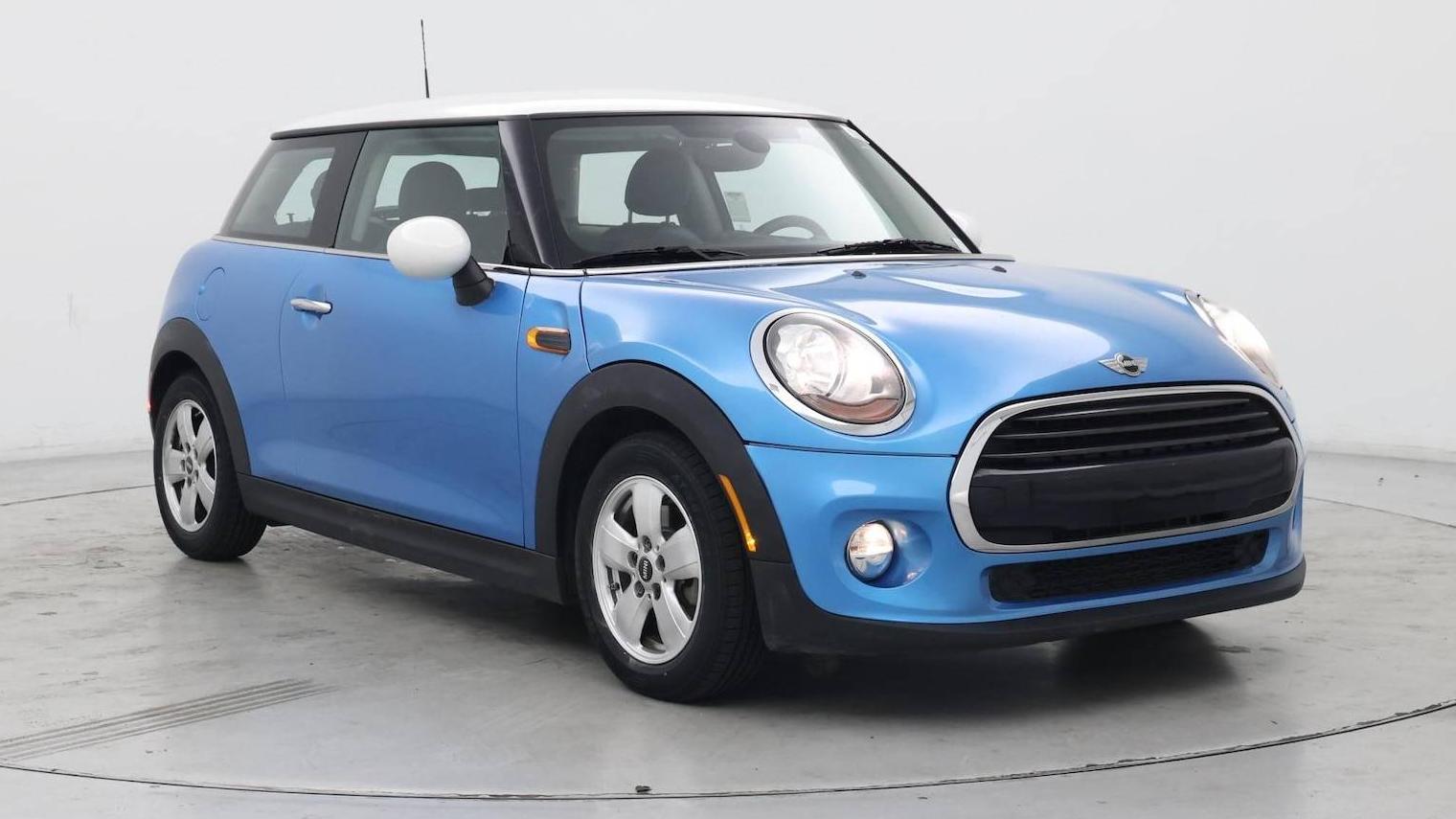 MINI HARDTOP 2016 WMWXP5C54G2D13162 image