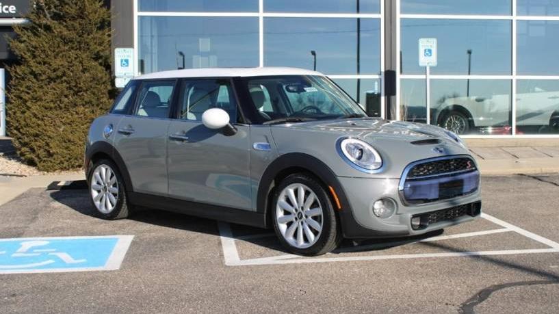 MINI HARDTOP 2016 WMWXU3C53G2B63820 image