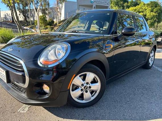 MINI HARDTOP 2016 WMWXU1C57G2D10242 image