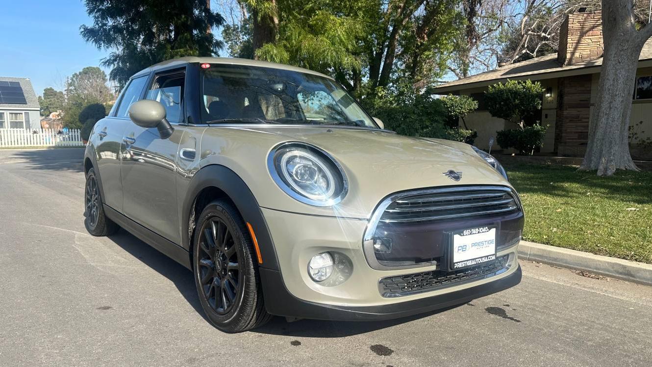 MINI HARDTOP 2019 WMWXU1C58K2F81898 image