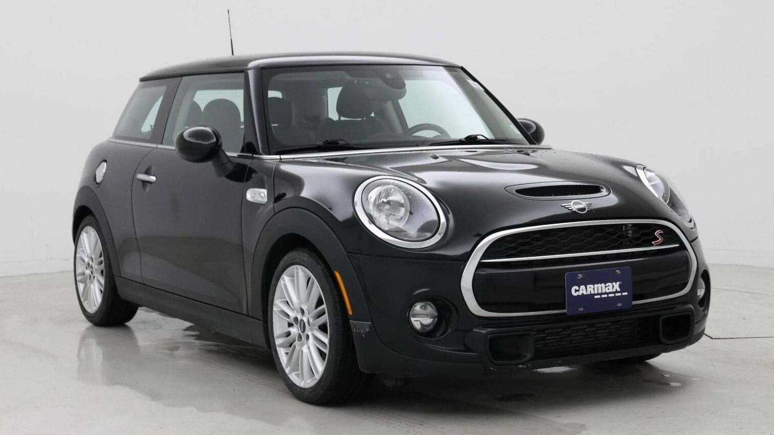 MINI HARDTOP 2019 WMWXP7C56K2A49768 image