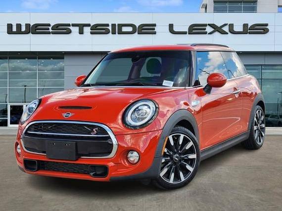 MINI HARDTOP 2019 WMWXP7C51K2A53680 image