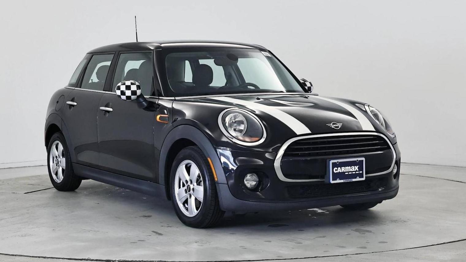 MINI HARDTOP 2019 WMWXU1C56K2H83025 image