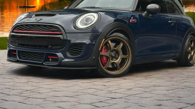 MINI HARDTOP 2019 WMWXM9C5XK2H81051 image