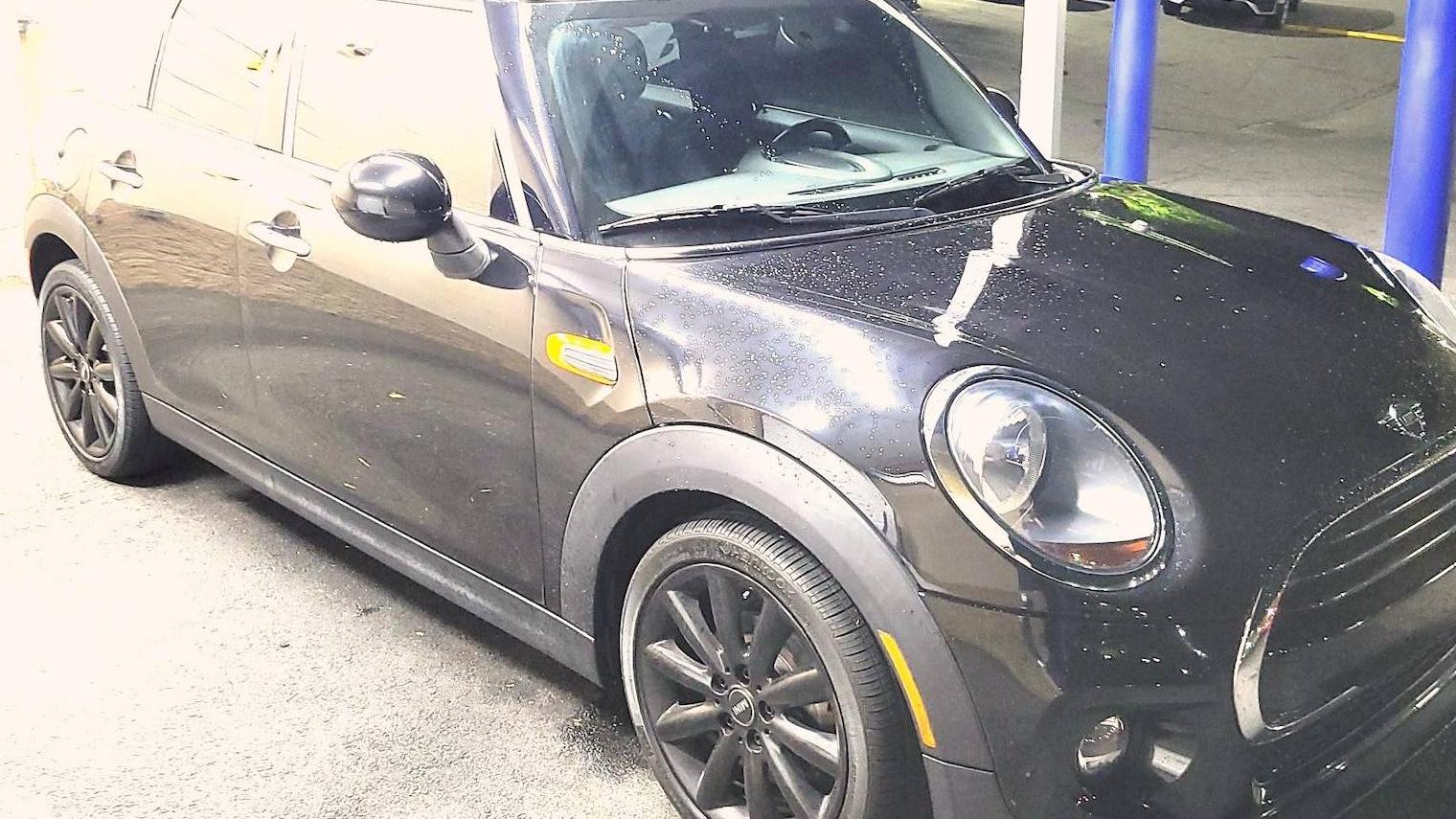 MINI HARDTOP 2019 WMWXU1C56K2H73790 image