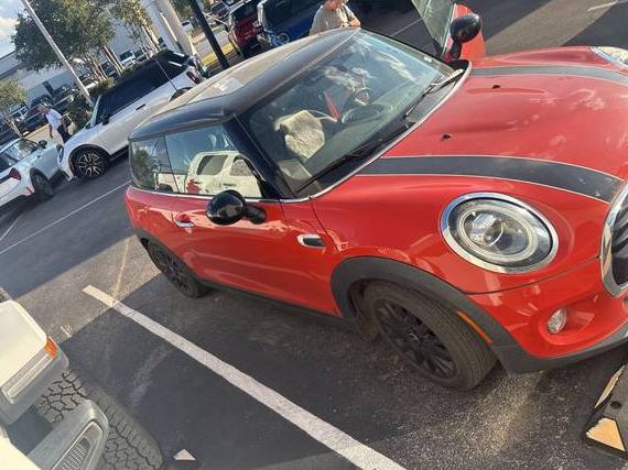 MINI HARDTOP 2019 WMWXP5C58K2H31698 image MINI HARDTOP 2019 WMWXP5C58K2H31698 image