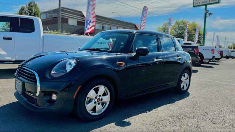 MINI HARDTOP 2019 WMWXU1C50K2F93284 image