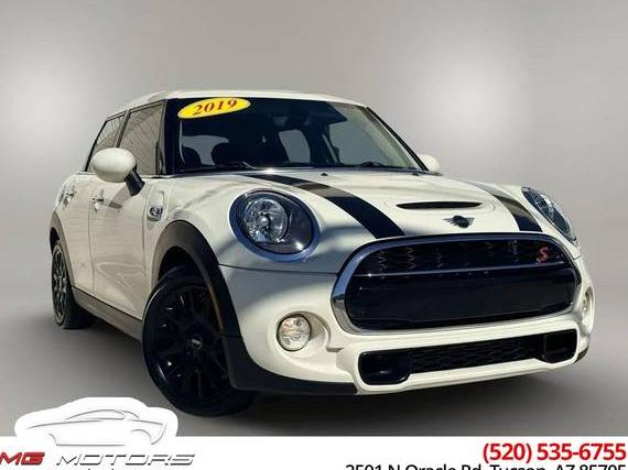 MINI HARDTOP 2019 WMWXU3C54K2F51826 image