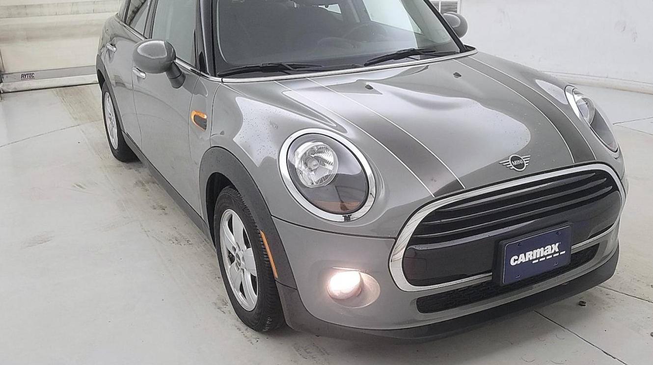 MINI HARDTOP 2019 WMWXU1C50K2F93172 image