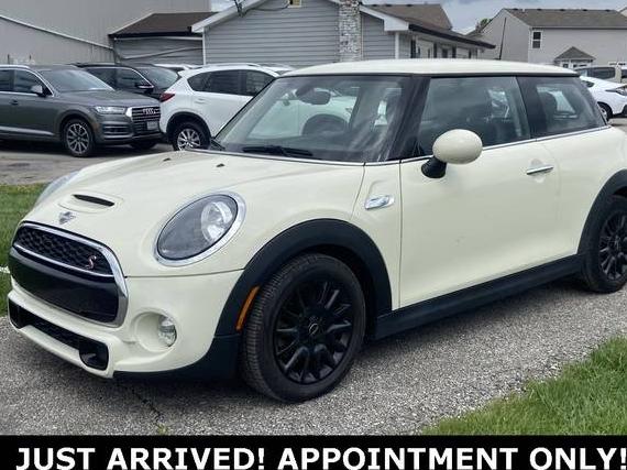MINI HARDTOP 2019 WMWXP7C57K2A52808 image