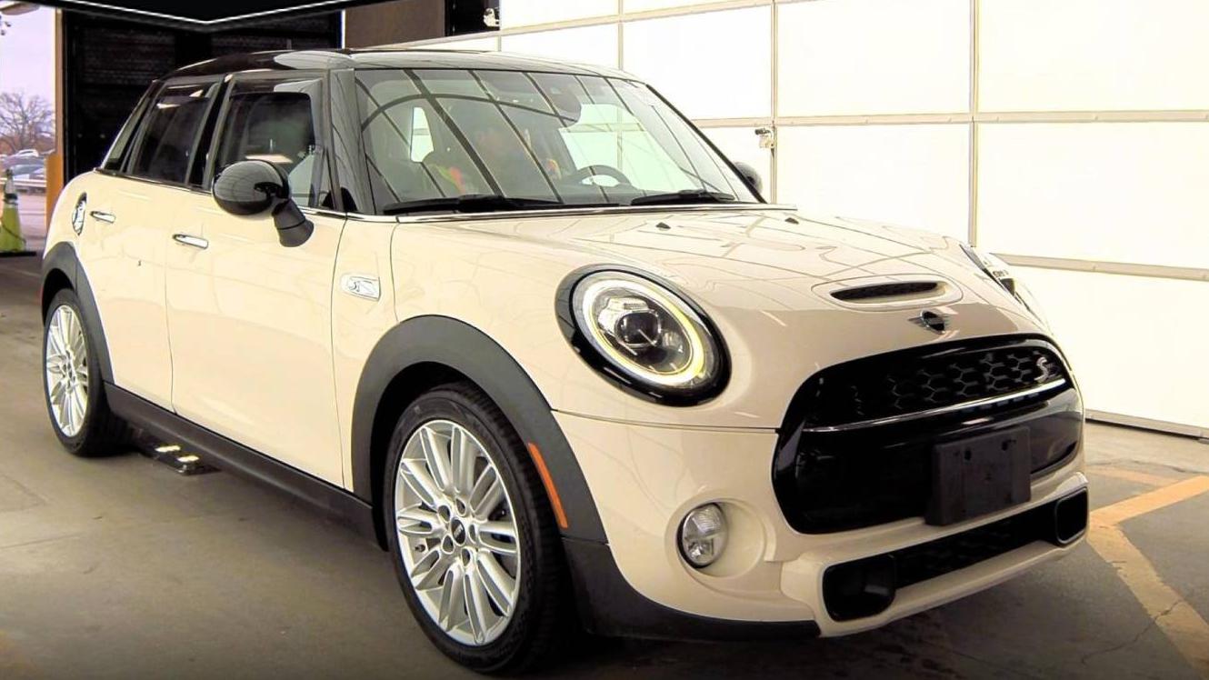 MINI HARDTOP 2019 WMWXU3C54K2H87005 image