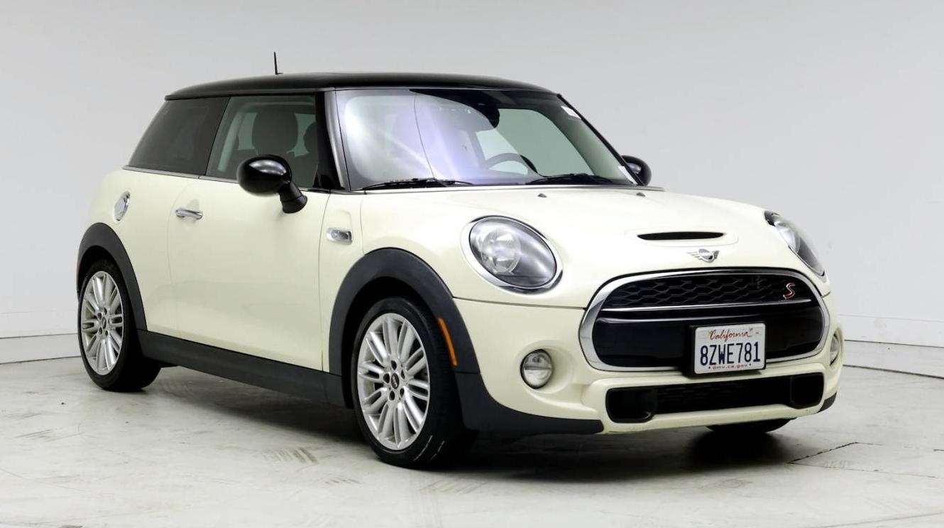 MINI HARDTOP 2019 WMWXP7C58K2A54017 image