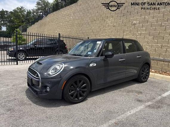 MINI HARDTOP 2019 WMWXU3C55K2H86719 image
