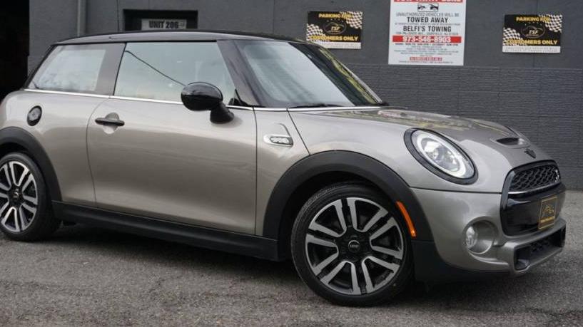 MINI HARDTOP 2019 WMWXP7C58K2A53434 image