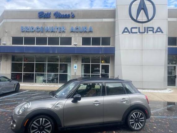 MINI HARDTOP 2019 WMWXU3C50K2H87678 image