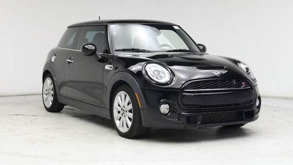MINI HARDTOP 2019 WMWXP7C51K2C62711 image