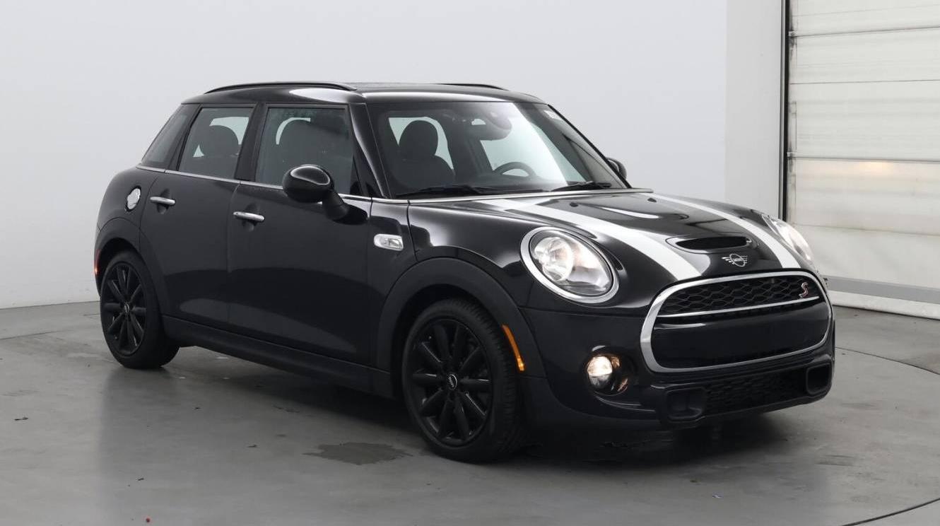 MINI HARDTOP 2019 WMWXU3C52K2H88198 image