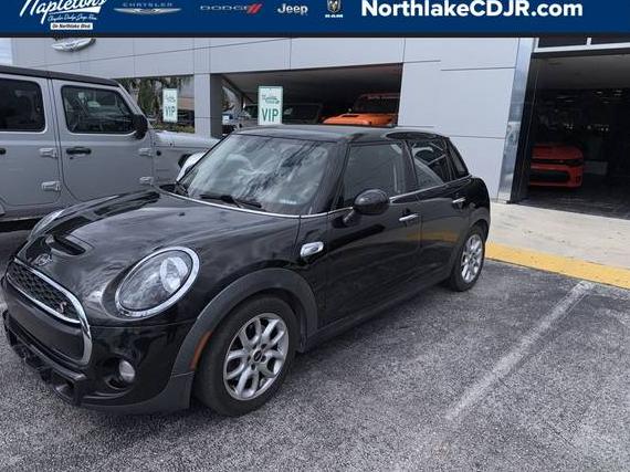 MINI HARDTOP 2019 WMWXU3C58K2B64910 image