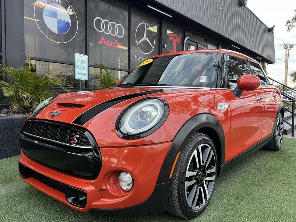 MINI HARDTOP 2019 WMWXU3C56K2B65215 image