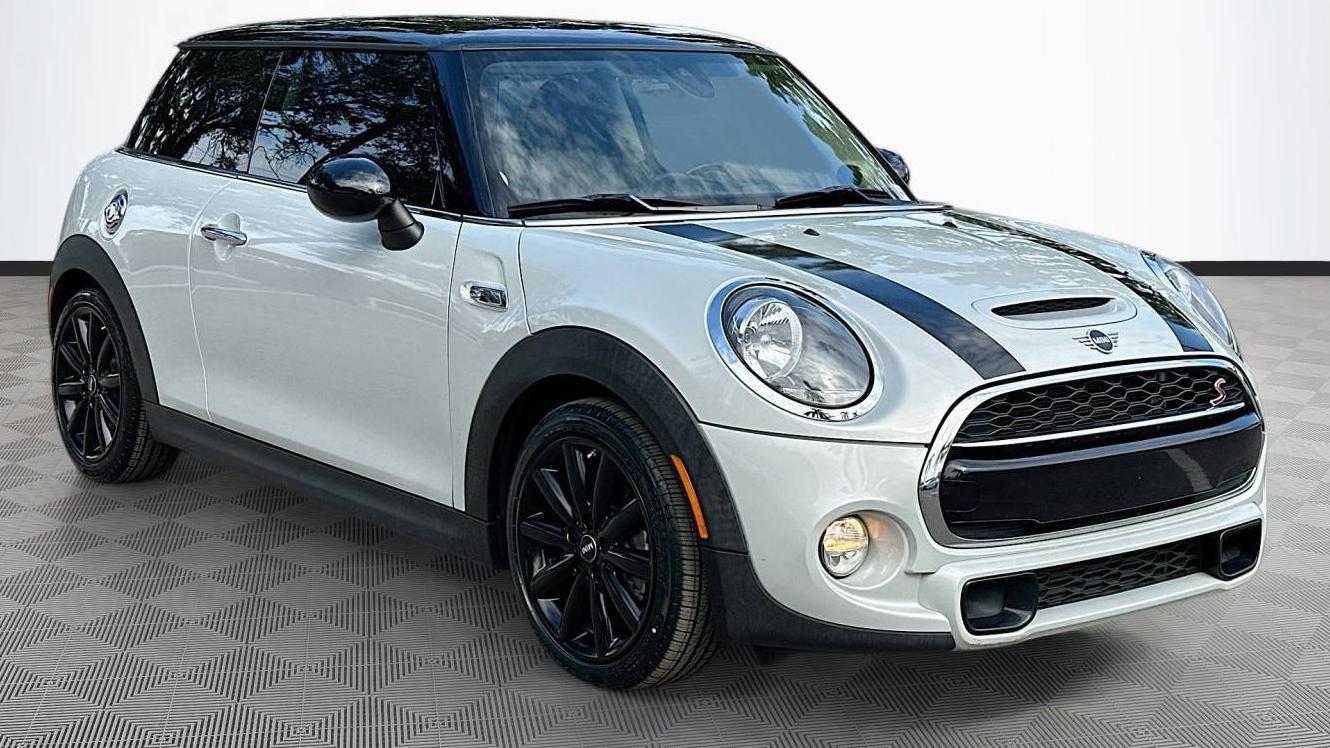 MINI HARDTOP 2019 WMWXP7C53K2A54278 image