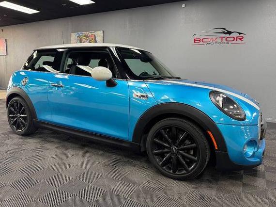 MINI HARDTOP 2019 WMWXP7C55K2A49714 image
