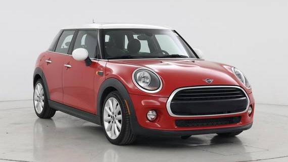 MINI HARDTOP 2019 WMWXU1C54K2J02261 image
