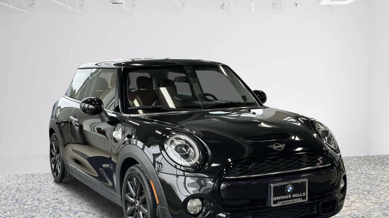 MINI HARDTOP 2019 WMWXP7C59K2A52826 image