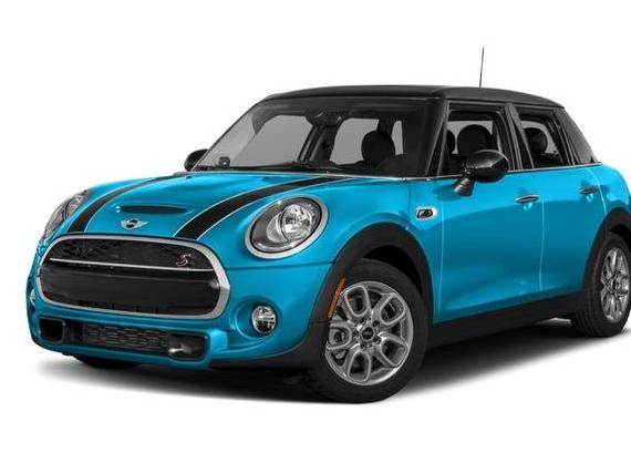 MINI HARDTOP 2018 WMWXU3C57J2B64623 image