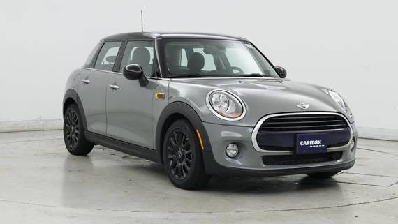 MINI HARDTOP 2018 WMWXU1C54J2F80584 image