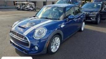 MINI HARDTOP 2018 WMWXU3C58J2F50578 image