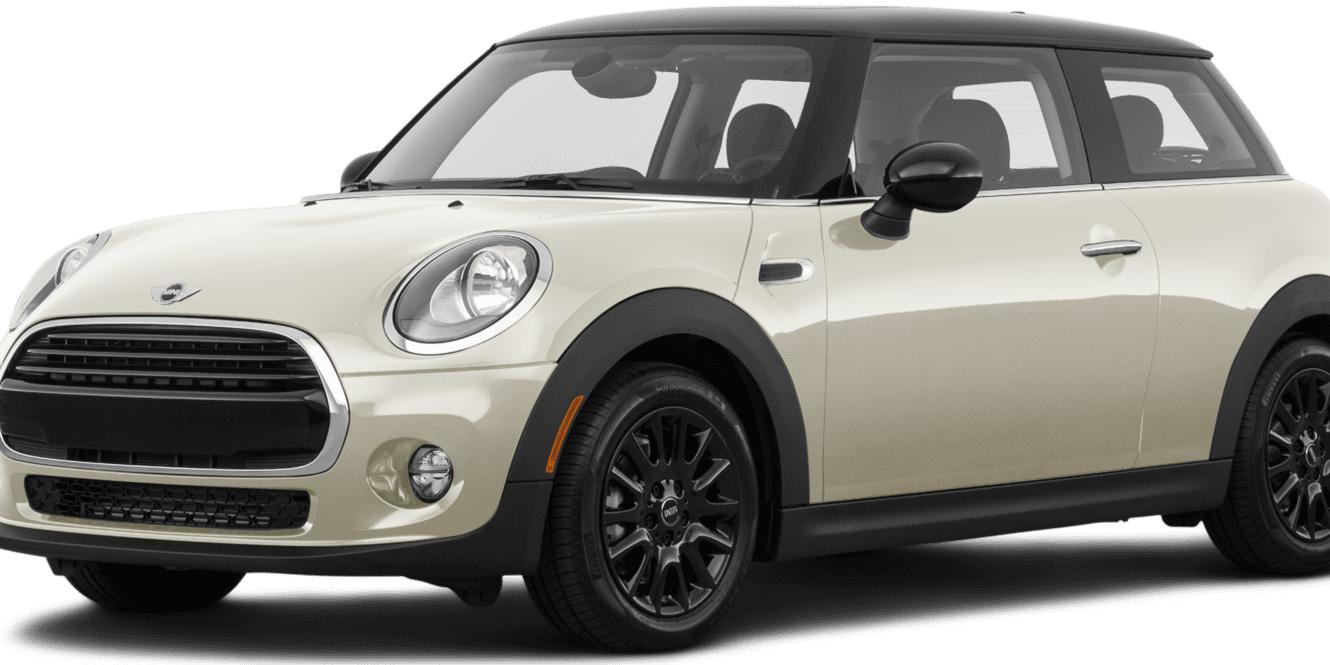 MINI HARDTOP 2018 WMWXP5C54J3C65227 image