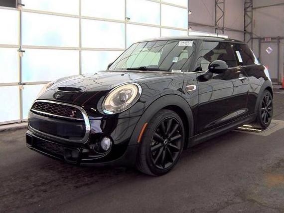 MINI HARDTOP 2018 WMWXP7C53J2A48009 image