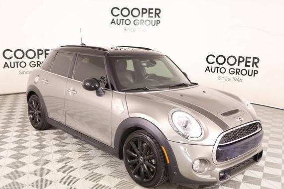 MINI HARDTOP 2018 WMWXU3C52J2F50950 image MINI HARDTOP 2018 WMWXU3C52J2F50950 image