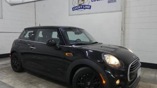 MINI HARDTOP 2018 WMWXP5C55J2G61480 image