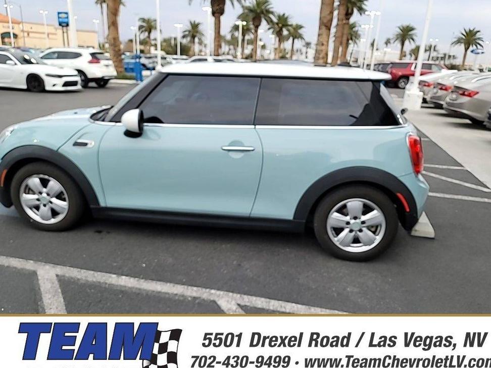 MINI HARDTOP 2018 WMWXP5C50J2G63668 image