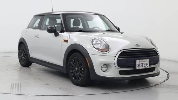 MINI HARDTOP 2018 WMWXP5C50J2G62813 image