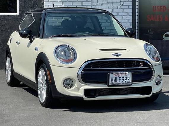MINI HARDTOP 2018 WMWXP7C52J3B95285 image