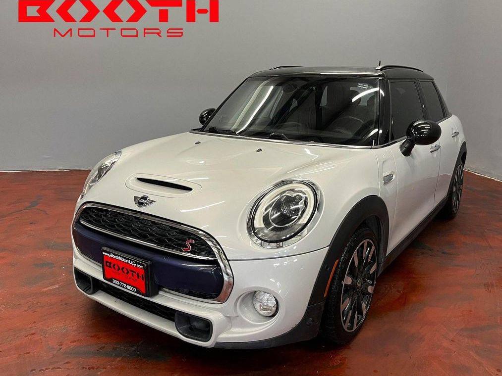 MINI HARDTOP 2018 WMWXU3C59J2F50797 image