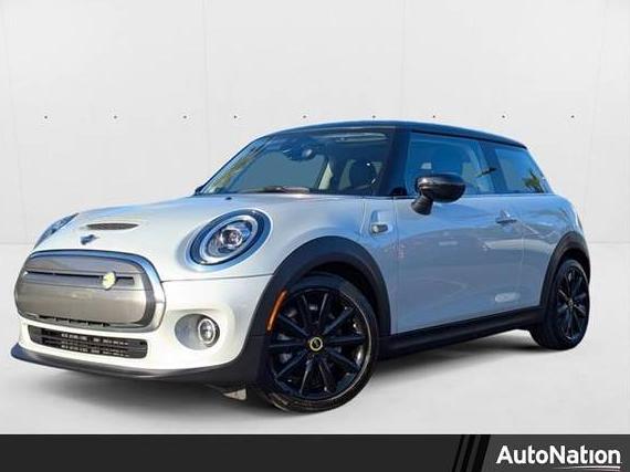 MINI HARDTOP 2021 WMWXP3C07M2N97128 image