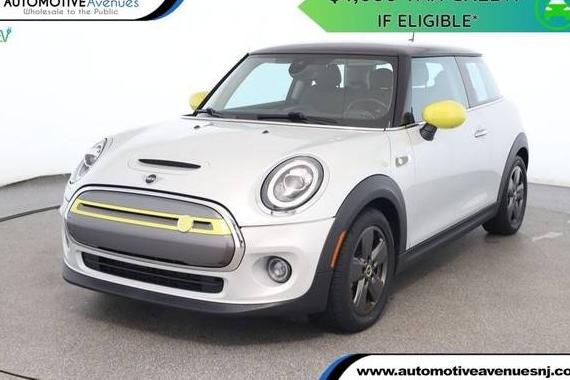 MINI HARDTOP 2021 WMWXP3C07M2N98229 image