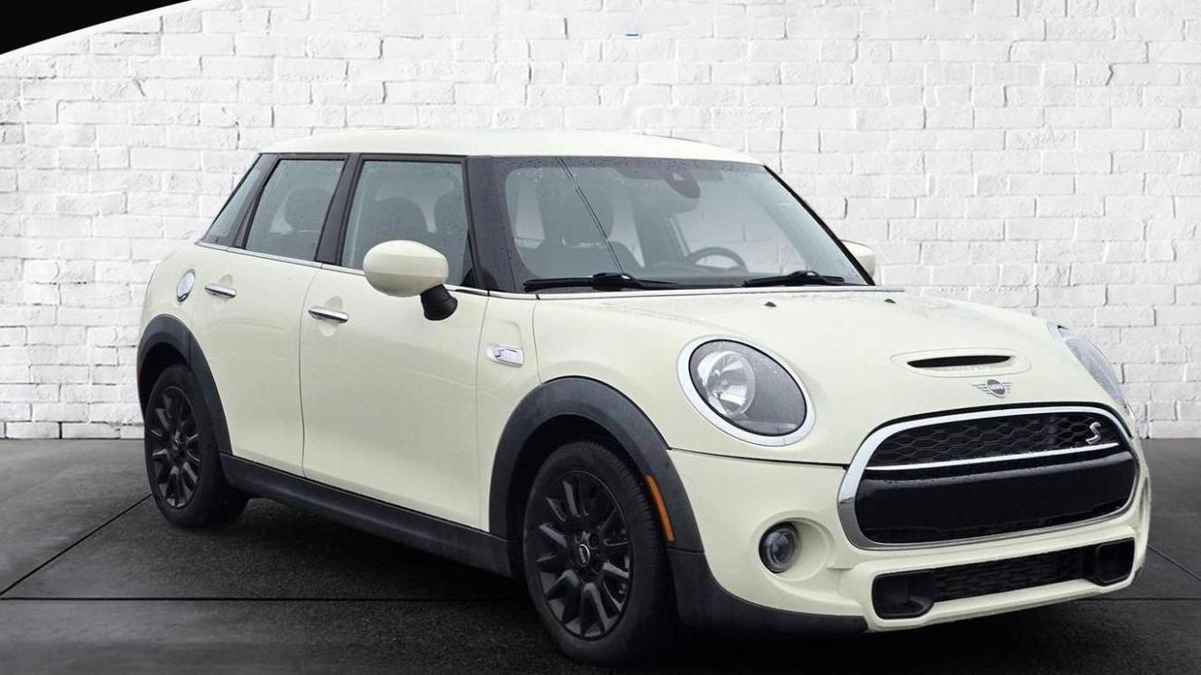 MINI HARDTOP 2021 WMWXU9C08M2M99849 image