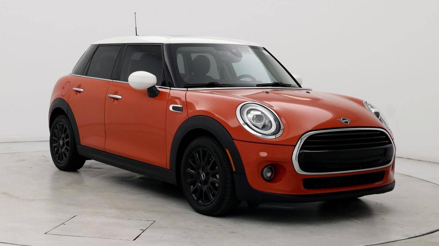 MINI HARDTOP 2021 WMWXU7C03M2P08130 image